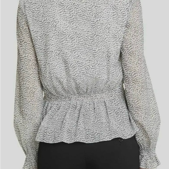 Ted Baker London Gray Peplum Blouse with Puff Sleeves - Picture 2 of 4